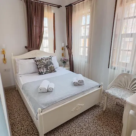 Hotel Kanelo 2*